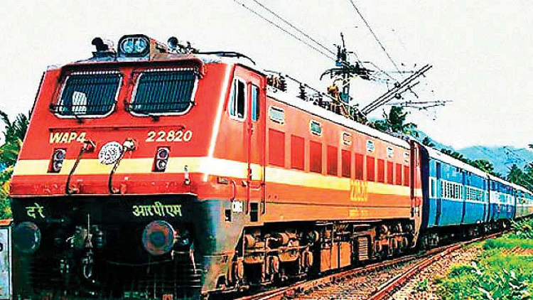 Bed Roll in Trains: No need to carry blankets and sheets in these trains, check train list