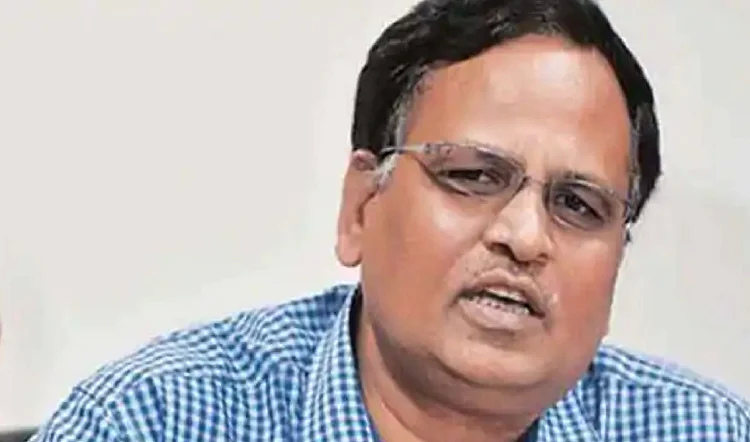 Big blow to Kejriwal government, Delhi Health Minister Satyendra Jain arrested