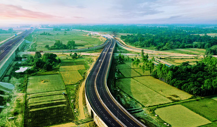 Gorakhpur-Siliguri Expressway will pass through 11 districts of Bihar