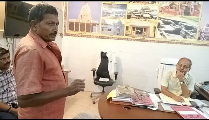 Post mortem worker said bring 50 thousand and then take your son's dead body