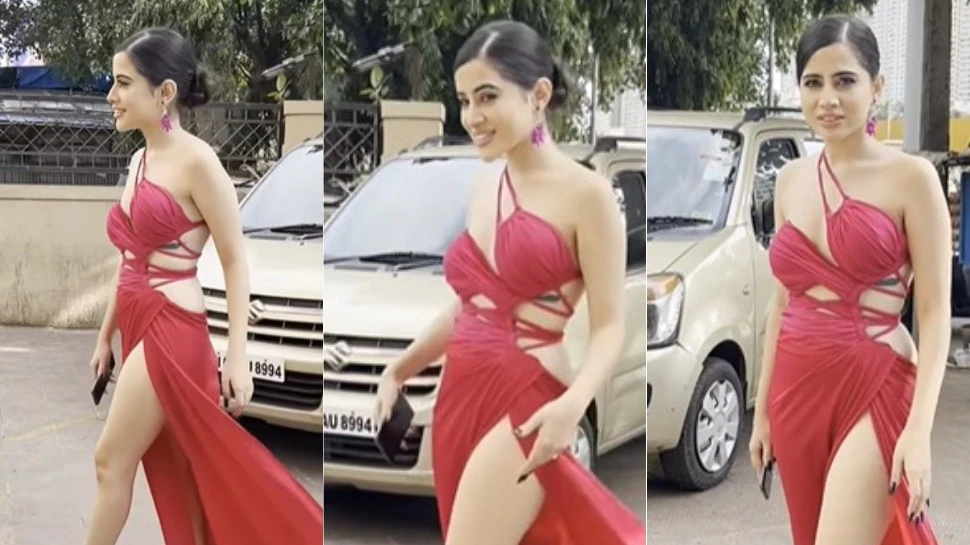 Urfi Javed's dress was cut till the top, strong wind blew and opened more