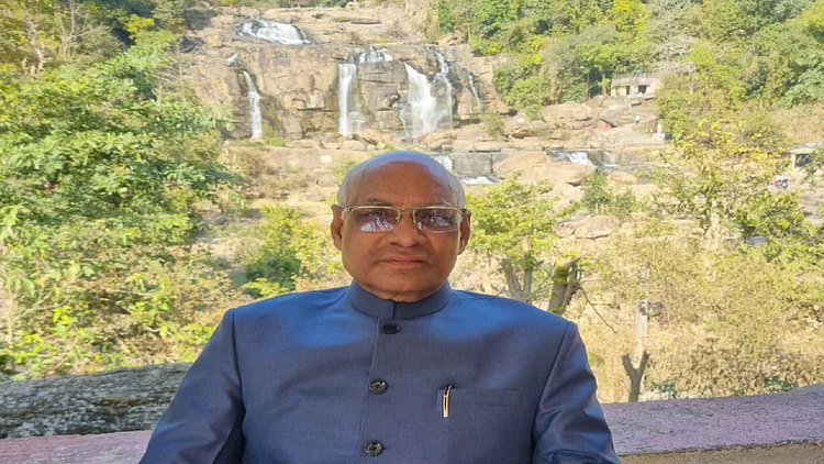 Ranchi Violence: Governor summoned 4 officers, asked why not use water cannon, tear gas