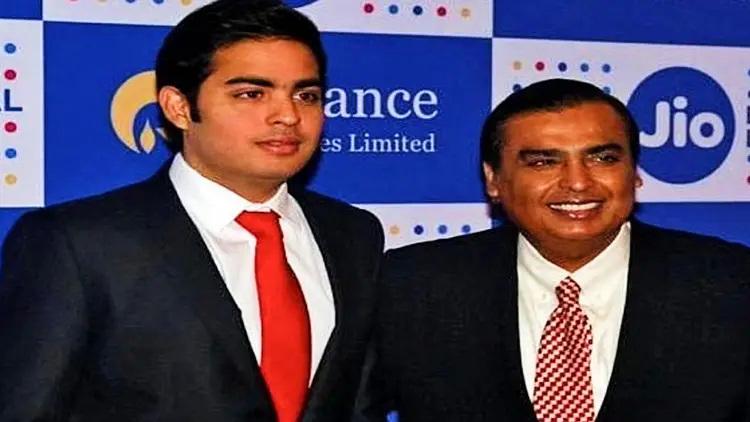Mukesh Ambani resigns from Reliance Jio, son Akash gets the command