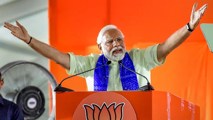 PM Narendra Modi in Hyderabad: In Hyderabad, PM Modi gave the mantra of 5F for self-reliance
