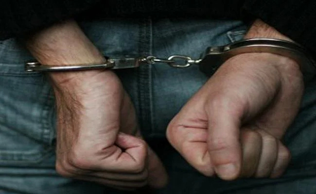 Munger's Naxalite Area Commander BDO Koda arrested with Naxalite girlfriend from UP, reward of 50 thousand rupees