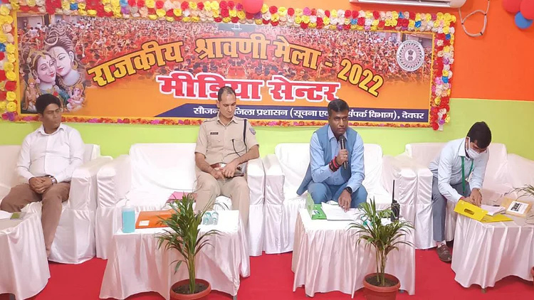 Sawan 2022: In six days, about six lakh devotees offered water in Baba temple, income crossed 3 crores