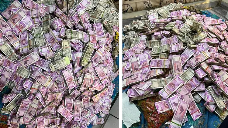 Arpita Mukherjee's second flat stocked with notes, 4 machines called for counting notes