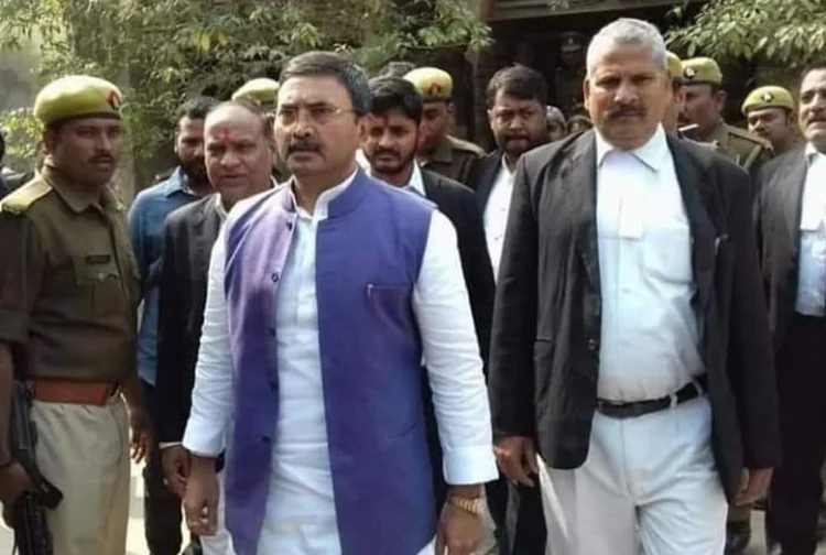 Allahabad High Court grants bail to Brijesh Singh, was accused of assault of Mukhtar Ansari