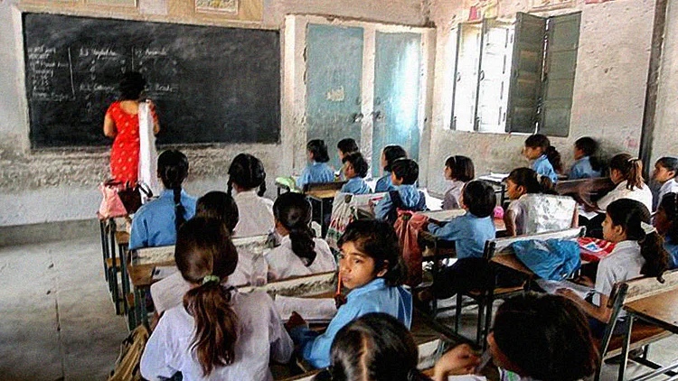 Bihar government is not getting qualified teachers, less than 10 percent posts can be filled in 22 districts