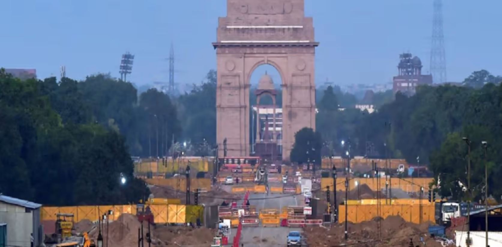 India Gate, traffic delhi