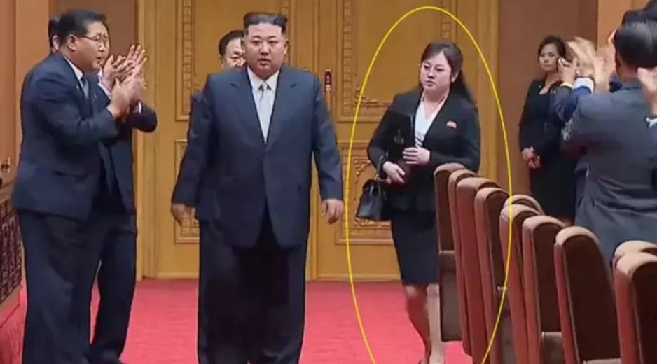 Mystery Women with Kim Jong Un
