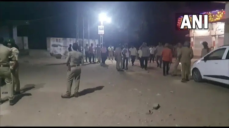 Stone pelting during Navratri celebrations