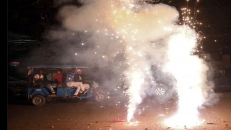 Pollution in Diwali