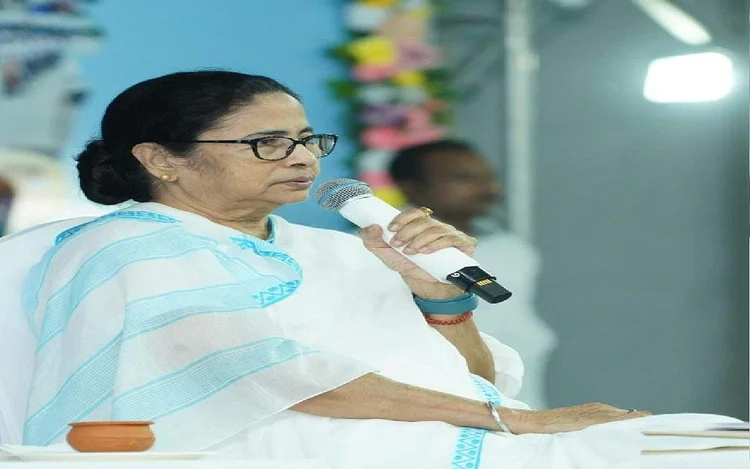 West Bengal CM Mamata Banerjee