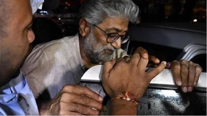 Gautam Navlakha Case: NIA said- SC was misled in Navlakha case; The court asked sharp questions