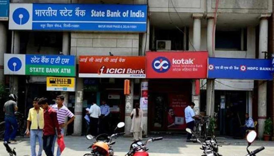 Big news for SBI HDFC ICICI bankers the hassle of maintaining minimum balance is over