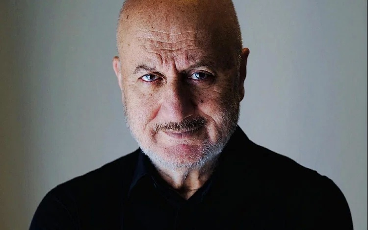 Anupam Kher expressed displeasure over Richa Chadha's tweet, said- what can be more shameful than this...