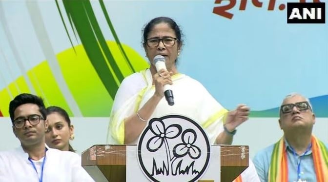 West Bengal CM Mamata Banerjee