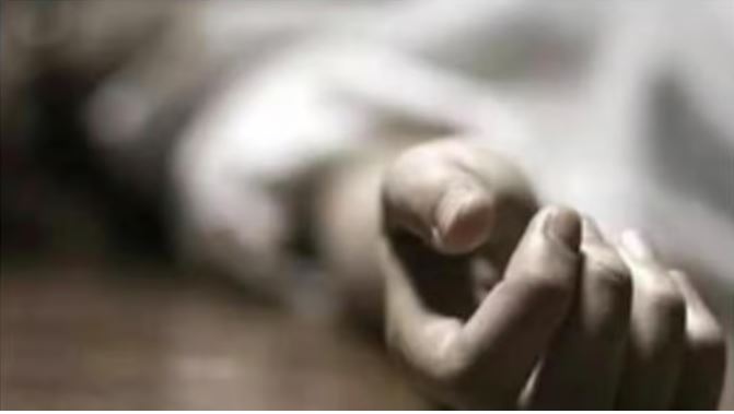 Triple IT student commits suicide in Telangana