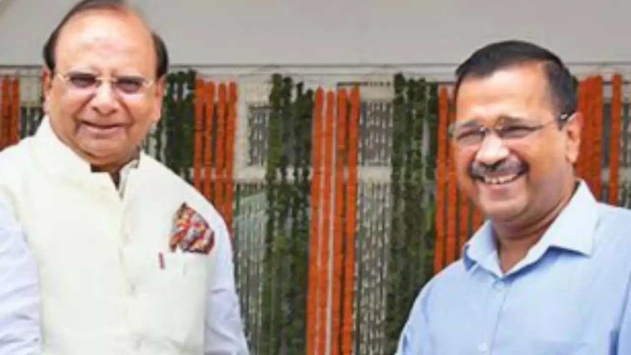 Delhi LG VK Saxena and Arvind Kejriwal