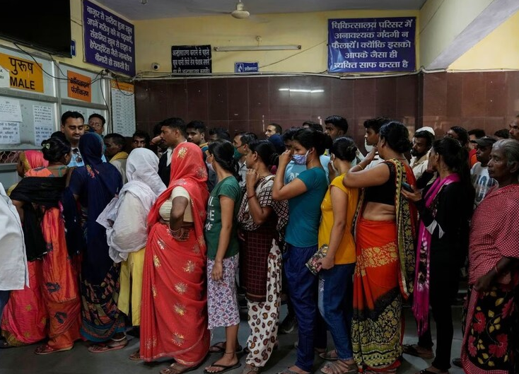 Heat wave wreaks havoc in UP's Ballia, 54 people died in 3 days; Medical officer removed