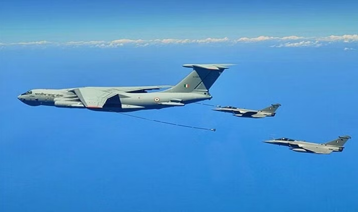 France: India will buy 26 Rafale-three Scorpene submarines, deal may be announced during PM Modi's visit