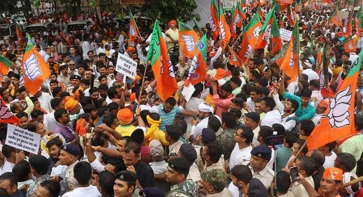 BJP Leader death from lathicharge
