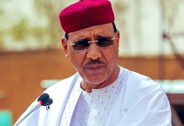 Niger President Mohamed Bajoum