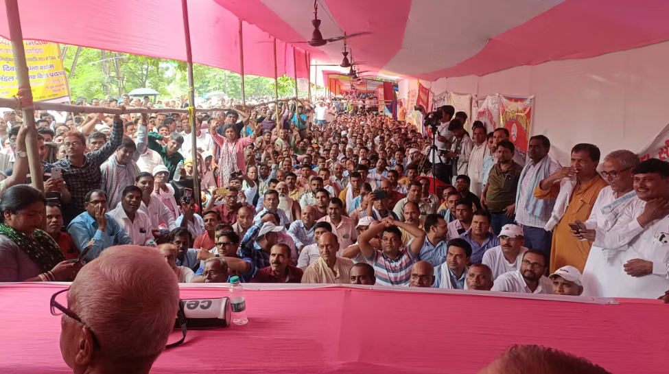 Lottery for employed teachers finally held; Will become a state employee by giving special exam, many more benefits