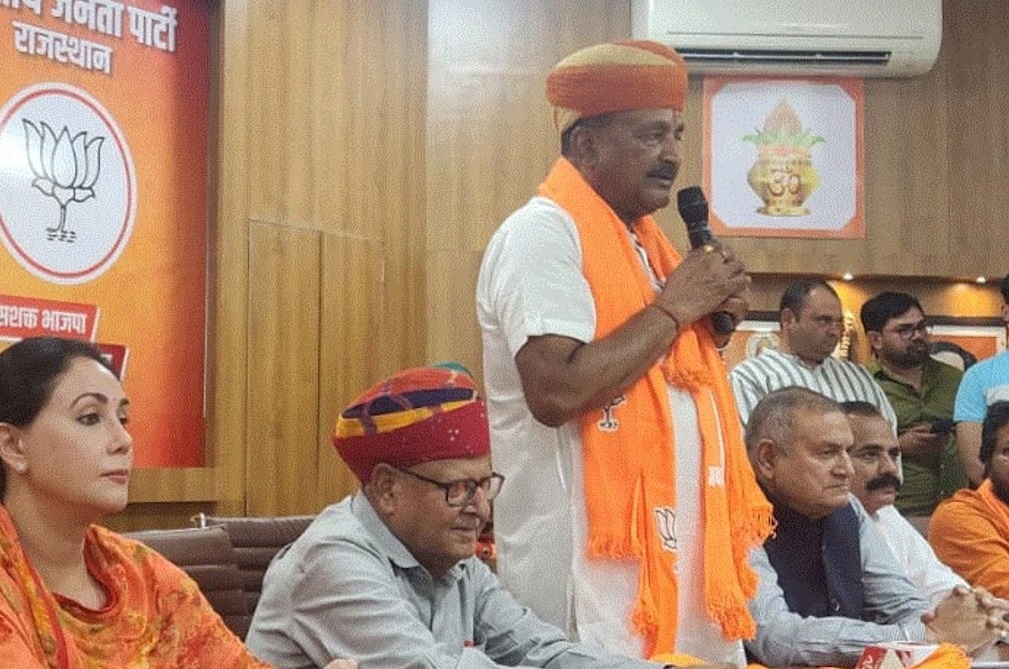 Senior Congress Leader Sitaram Aggarwal Joins BJP Ahead of Rajasthan Lok Sabha Elections