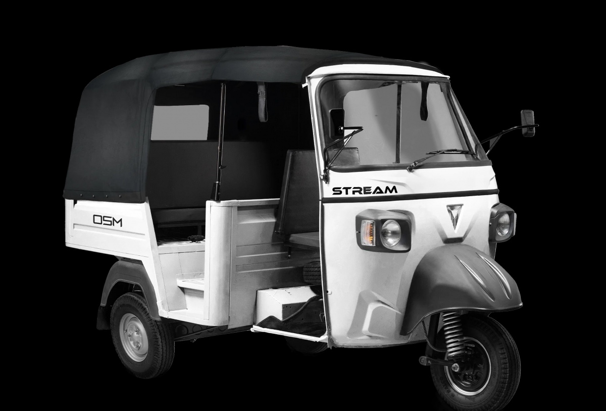Omega Seiki Mobility Launches World Fastest Charging Electric Three Wheeler in India