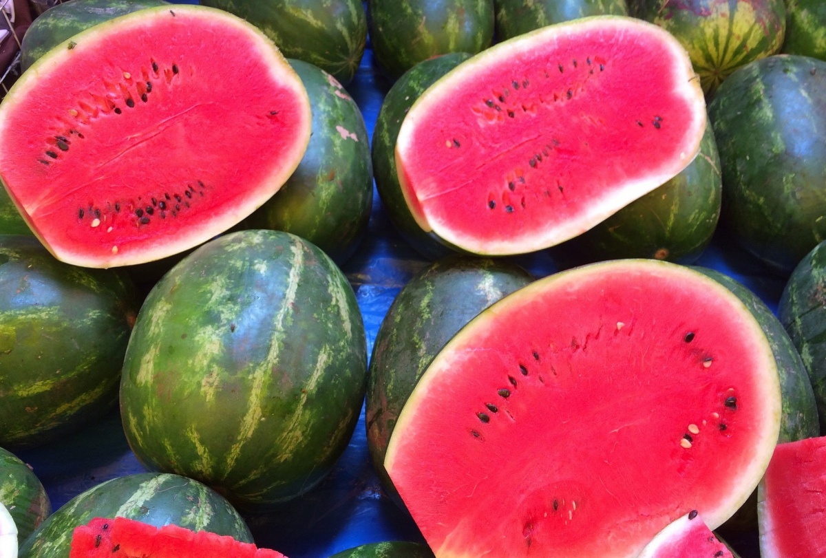 Expert Tips How to Identify Chemically Ripened Watermelons for Healthier Summer Snacking