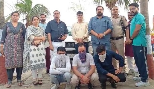Crackdown on Gender Testing Racket Sonipat PNDT Team Exposes Gang Operating in Meerut