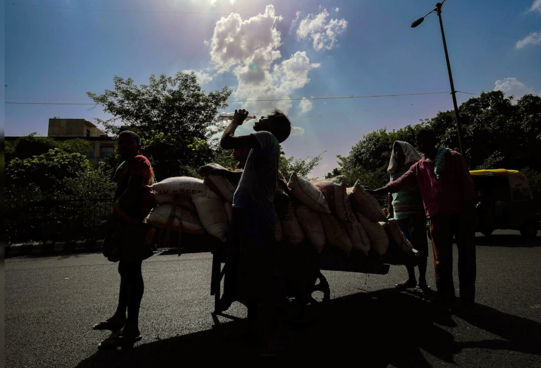 Scorching Heatwave Grips Jharkhand Red Alert Issued by Meteorological Department