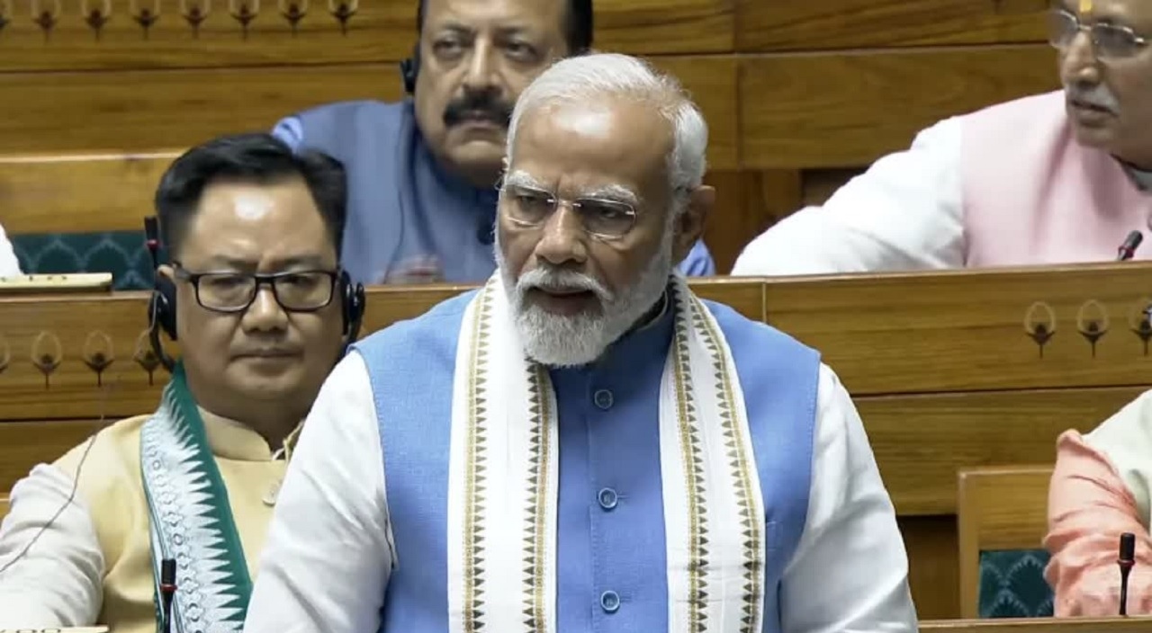 PM Modi Highlights Student&rsquo;s Humorous Misunderstanding of Academic Success