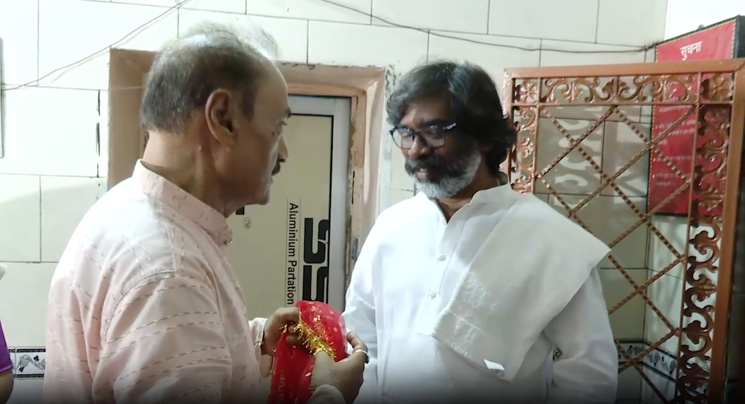 Jharkhand CM Hemant Soren Worships at Maa Baglamukhi Temple