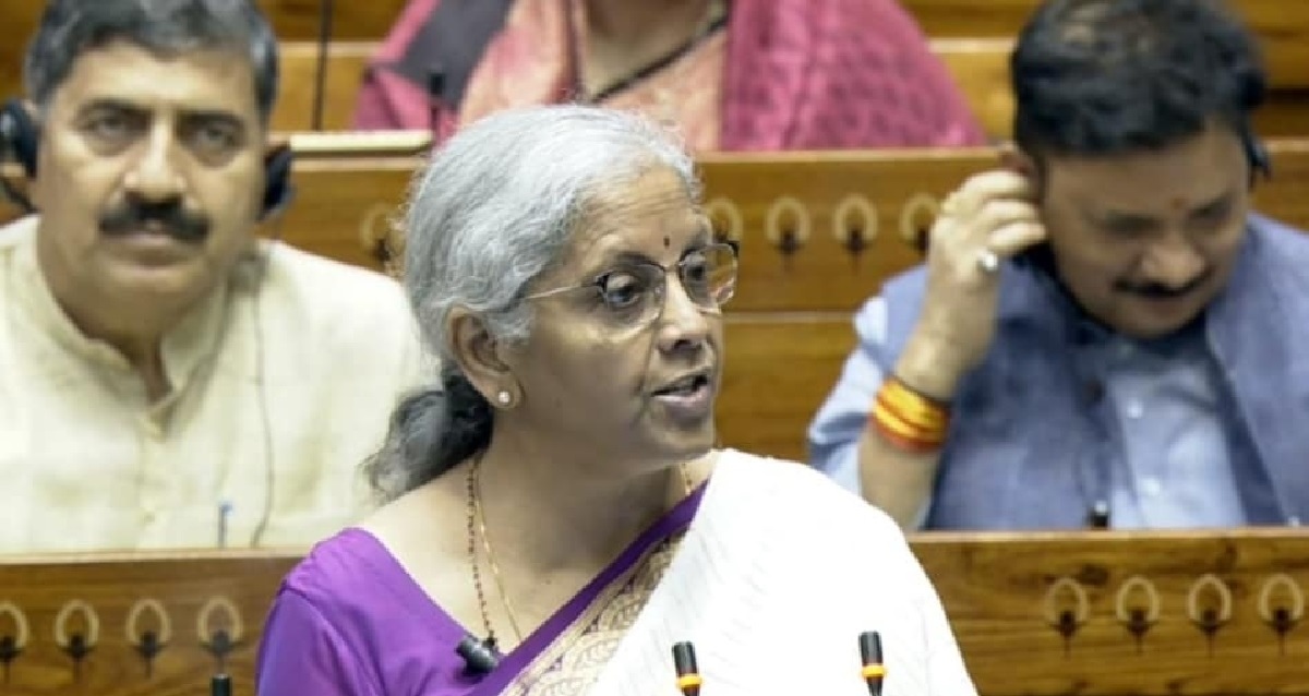 FM Nirmala Sitharaman Announces Major Development Packages for Andhra Pradesh and Bihar