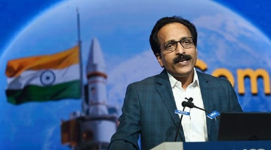 ISRO Chairman Proposes Libraries in Temples to Attract Youth