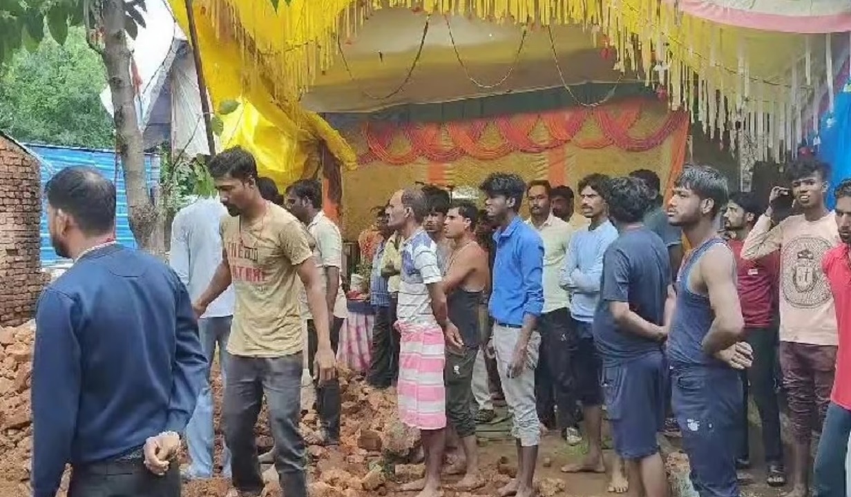 Tragic Wall Collapse in Sagar District Claims Lives of Nine Children