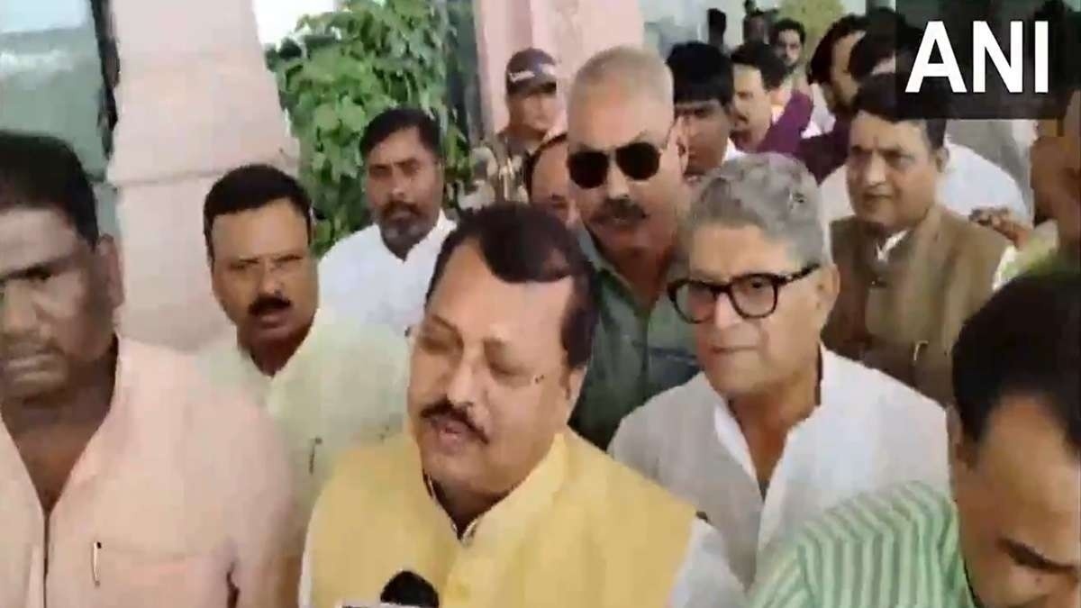 BJP Delegation Visits Ayodhya in Gangrape Case
