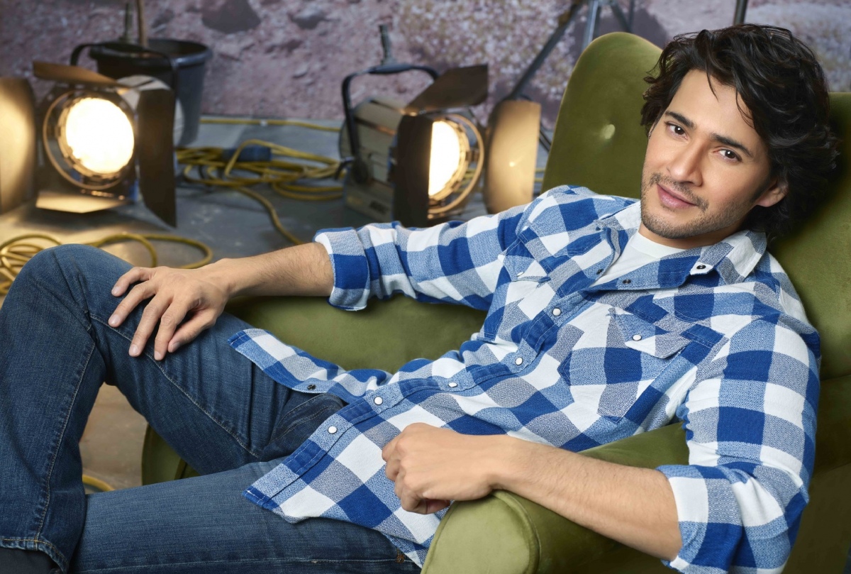 Rashmika Mandanna Heartfelt Birthday Tweet for Superstar Mahesh Babu