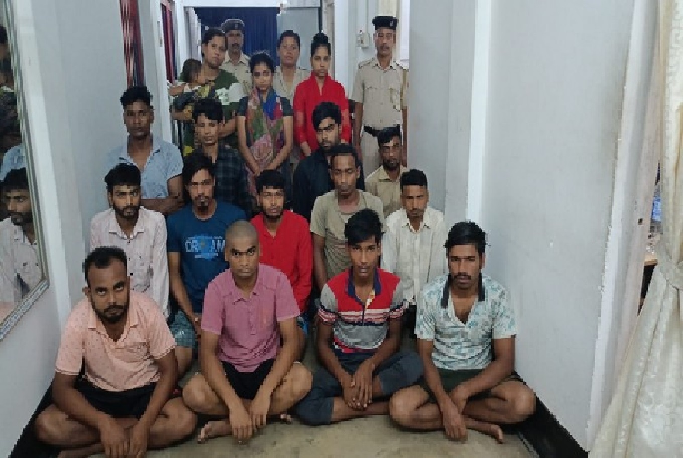 16 Bangladeshi Nationals Arrested at Agartala Railway Station
