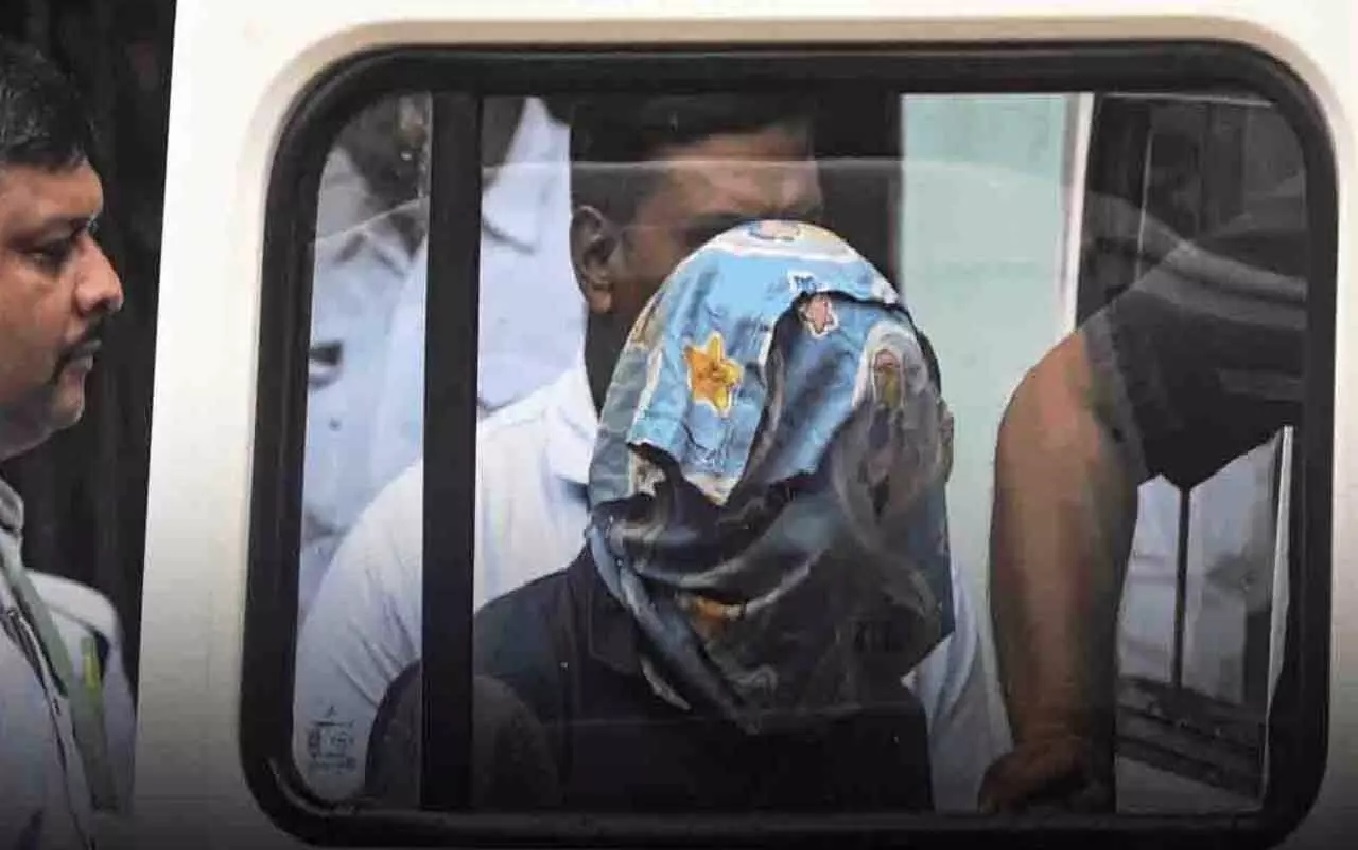 RG Kar Medical College Rape Murder Case Accused Sanjoy Roy Brought to CBI Office in Kolkata