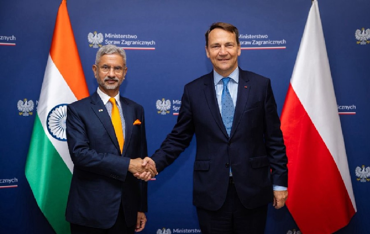 EAM Dr. S. Jaishankar Meets Polish Counterpart Radoslaw Sikorski