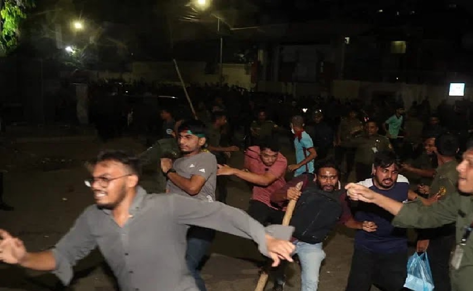 Bangladesh Erupts in Violence as Students Launch Round-2 of Protests