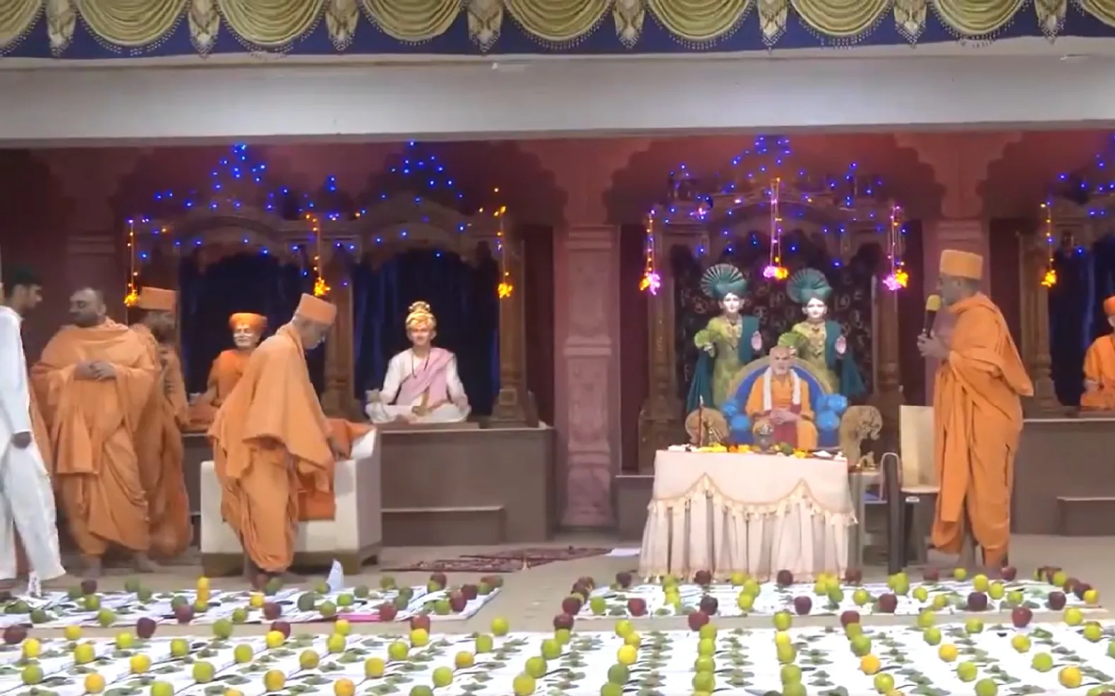 Swaminarayan Akshardham Temple in Delhi Celebrates Diwali with Traditional Bahipujan Ceremony