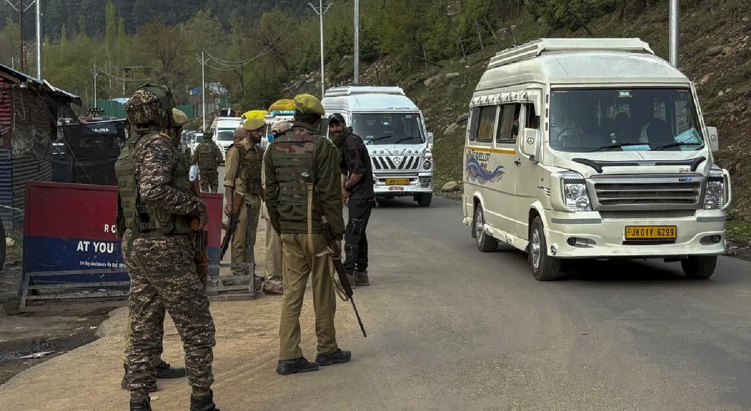 Mosques Condemn Pahalgam Terror Attack in Kashmir