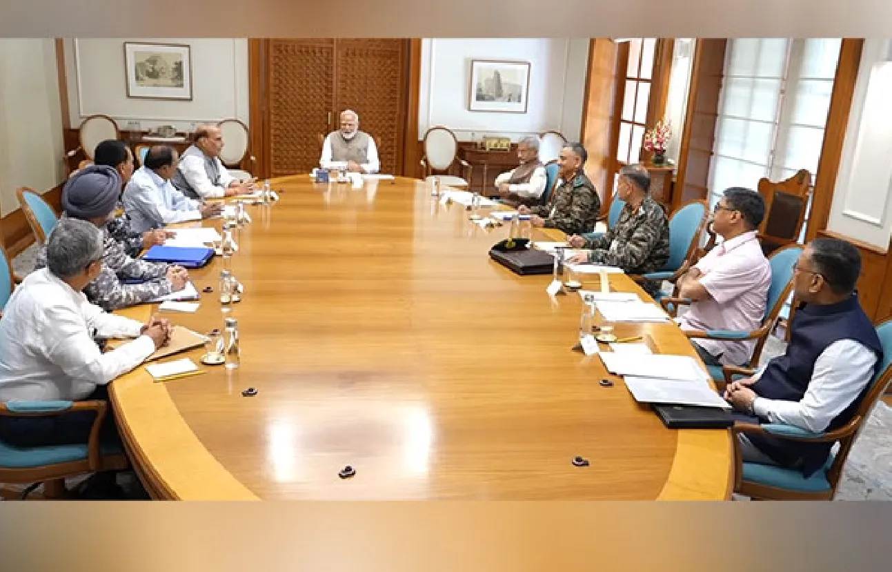 PM Modi Leads High Level Strategic Meeting with Rajnath Singh Jaishankar and Top Security Chiefs