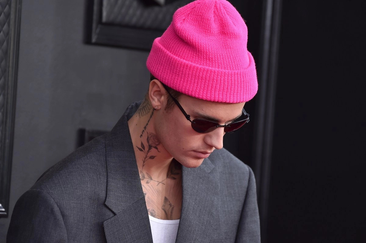 Justin Bieber sold his catalog after losing his fortune according to documentary.webp