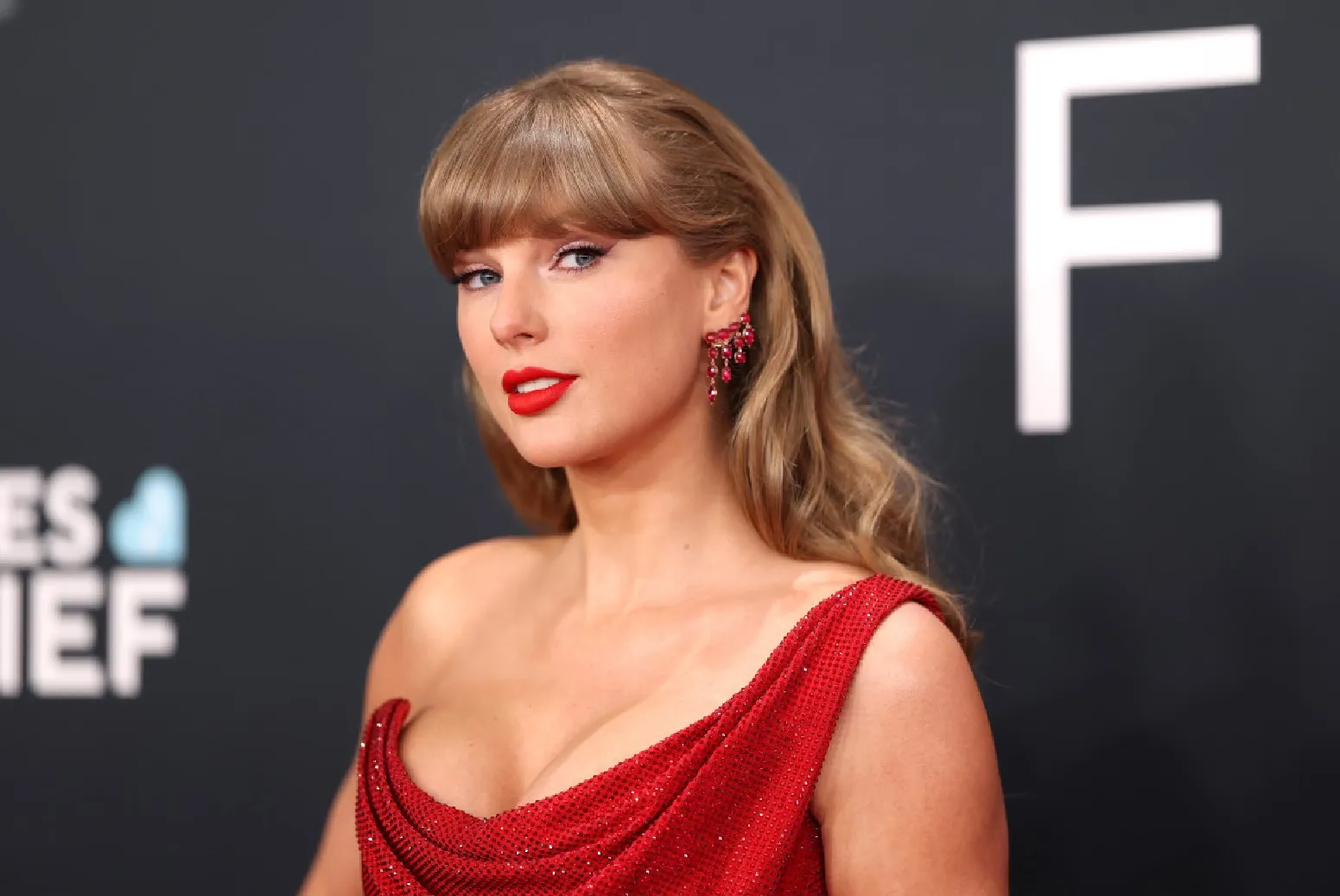 The advance of reputation taylors version generates a great jump in the sales of the album